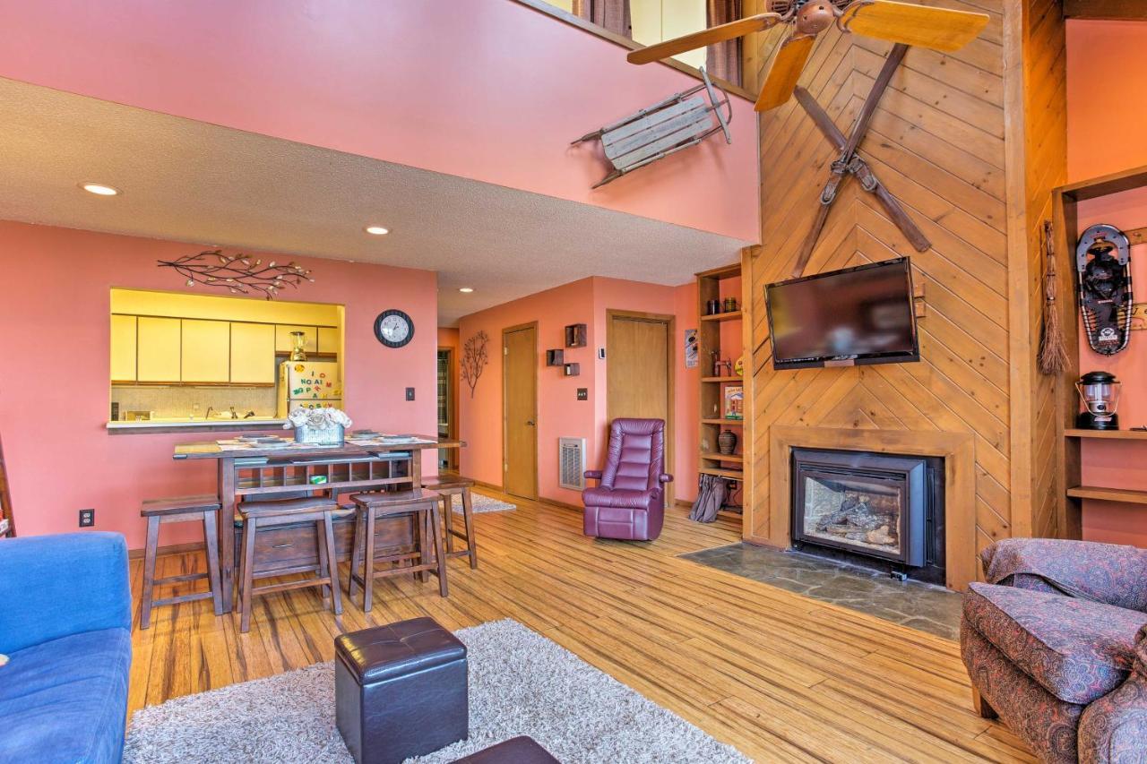 Pet-Friendly Beech Mountain Condo Steps To Slopes Bagian luar foto