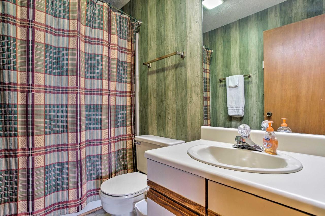Pet-Friendly Beech Mountain Condo Steps To Slopes Bagian luar foto